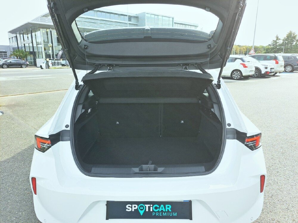 Occasion OPEL Astra Astra Hybrid 180 ch BVA8 - Edition