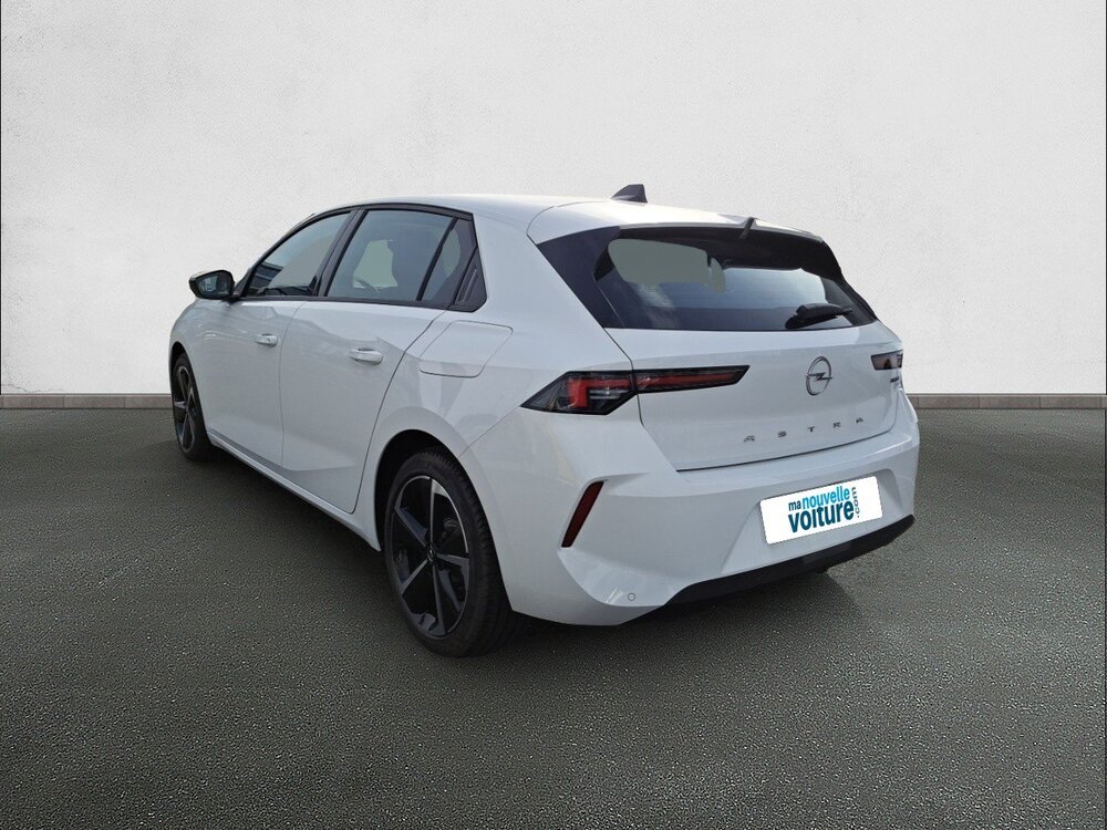 Occasion OPEL Astra Astra Hybrid 180 ch BVA8 - Edition