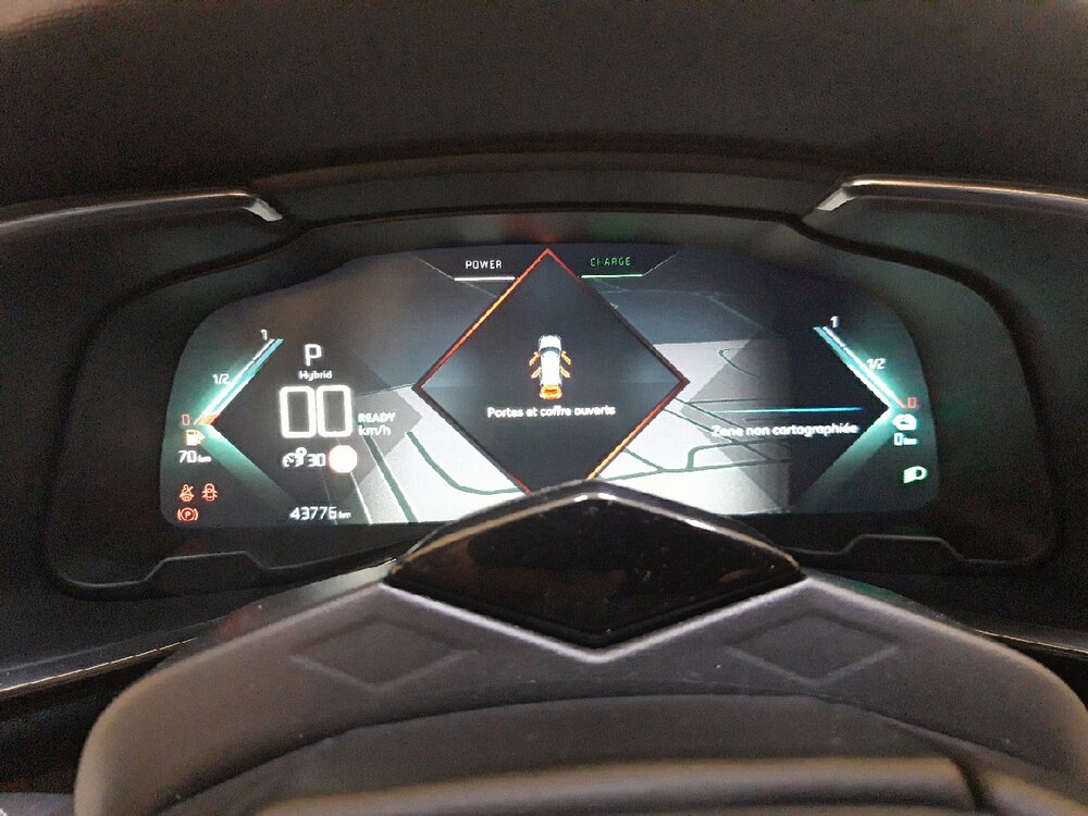 Occasion DS DS 7 Crossback DS7 Crossback Hybride 300 E-Tense EAT8 4x4