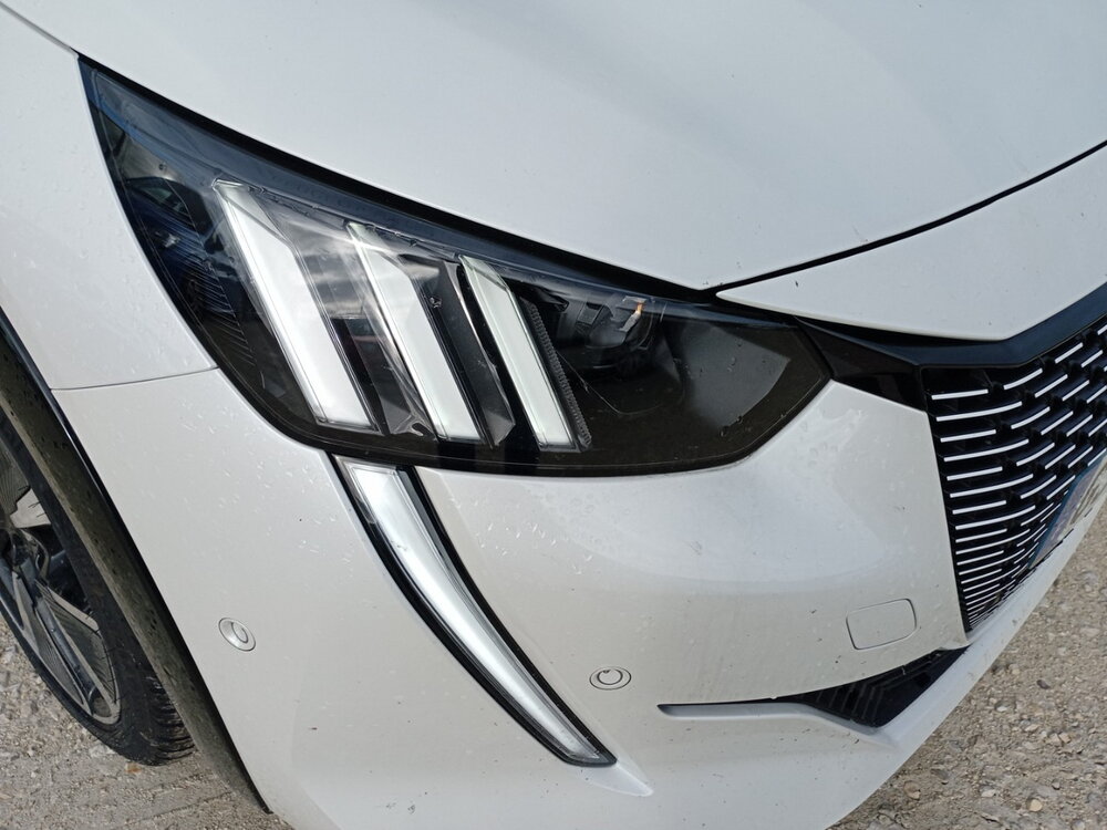 Occasion PEUGEOT 208 208 Electrique 50 kWh 136ch - GT