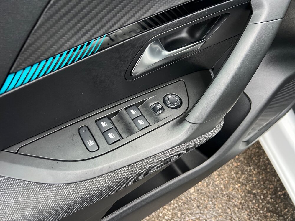 Occasion PEUGEOT 2008 2008 Electrique 136 ch - Style