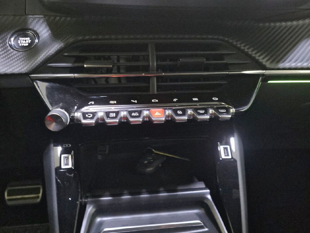 Occasion PEUGEOT 2008 2008 PureTech 130 S&S EAT8 - GT