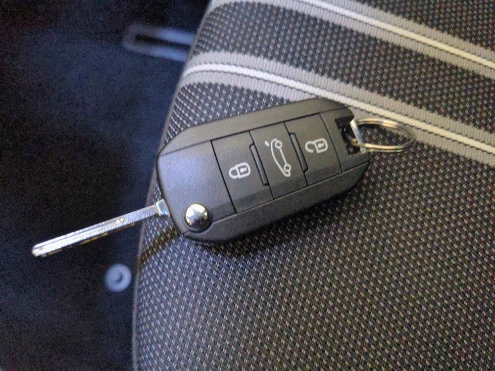 Occasion OPEL Crossland Crossland 1.5 D 110 ch BVM6 - Elegance