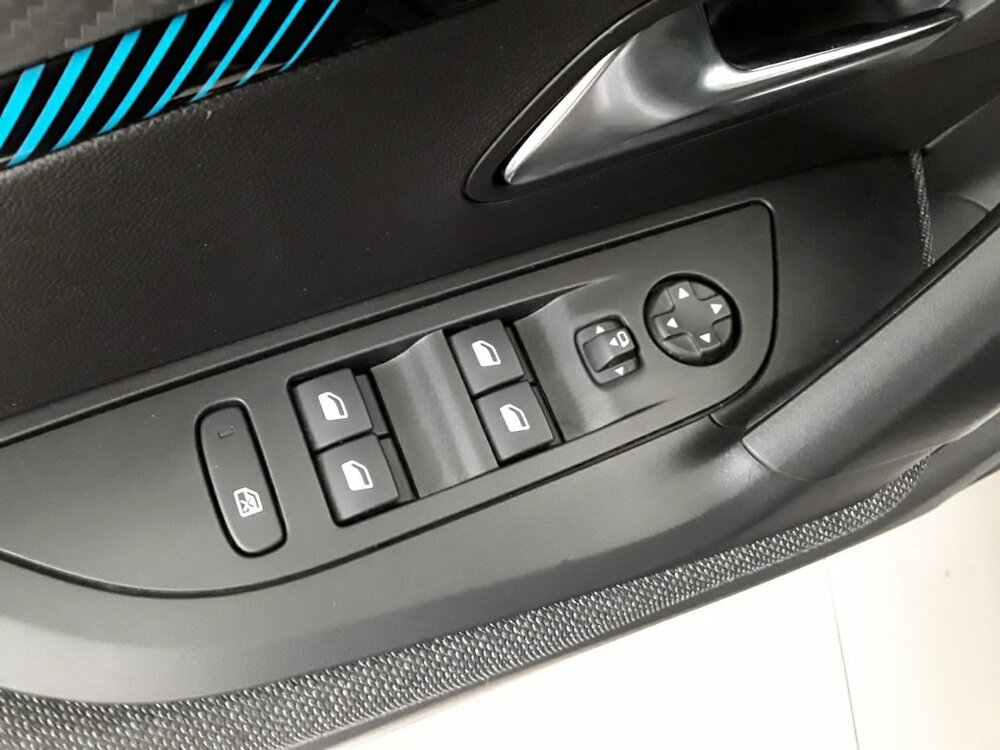 Occasion PEUGEOT 2008 2008 Electrique 136 ch - Active Pack