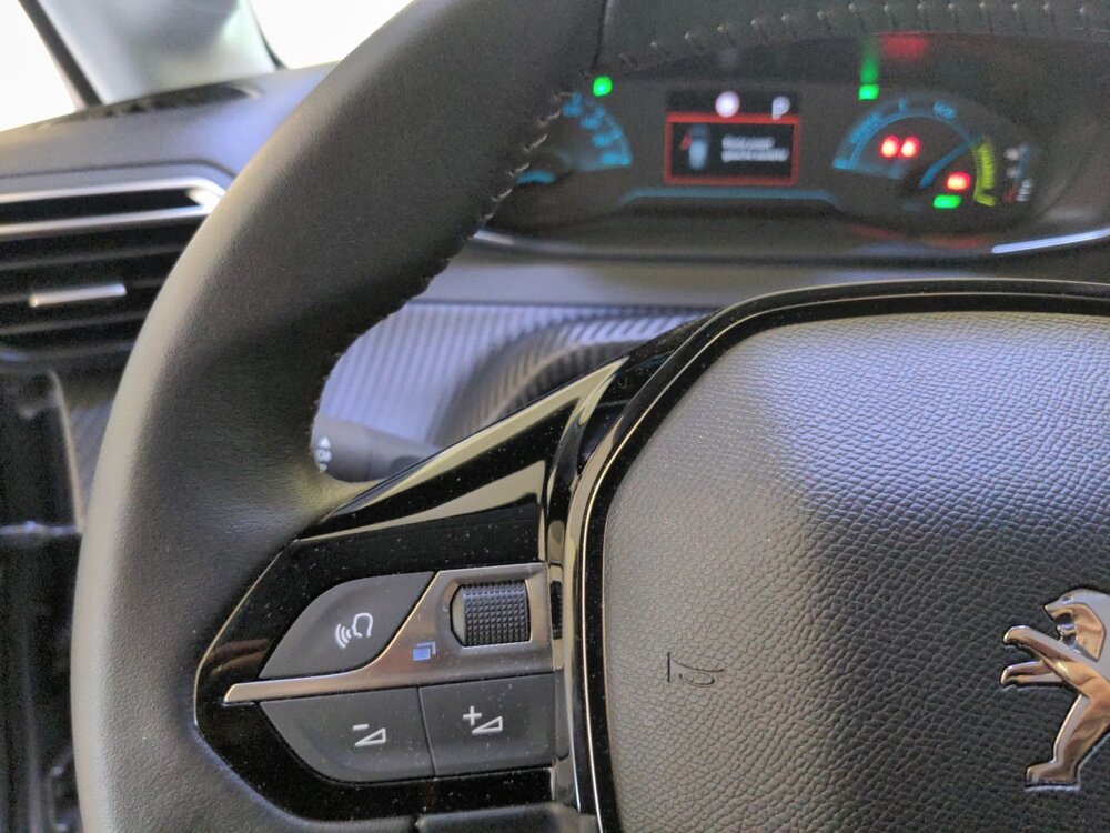Occasion PEUGEOT 208 208 Electrique 50 kWh 136ch - Style