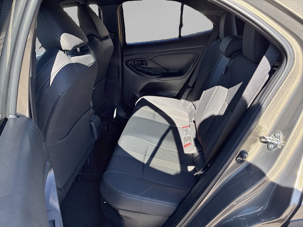 Occasion TOYOTA Yaris Yaris Cross Hybride 116h 2WD - Trail (marchepieds standardisés)