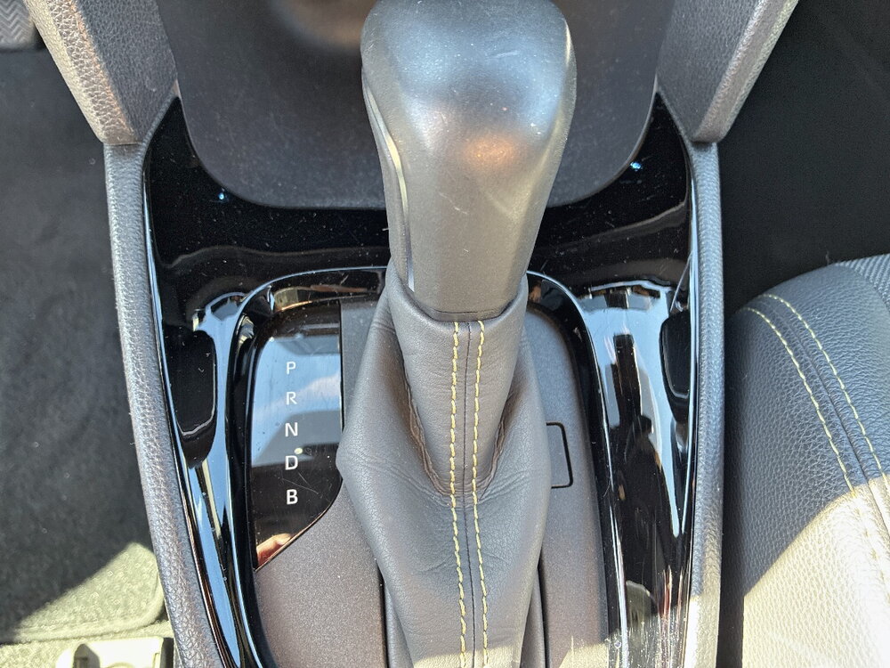 Occasion TOYOTA Yaris Yaris Cross Hybride 116h 2WD - Trail (marchepieds standardisés)