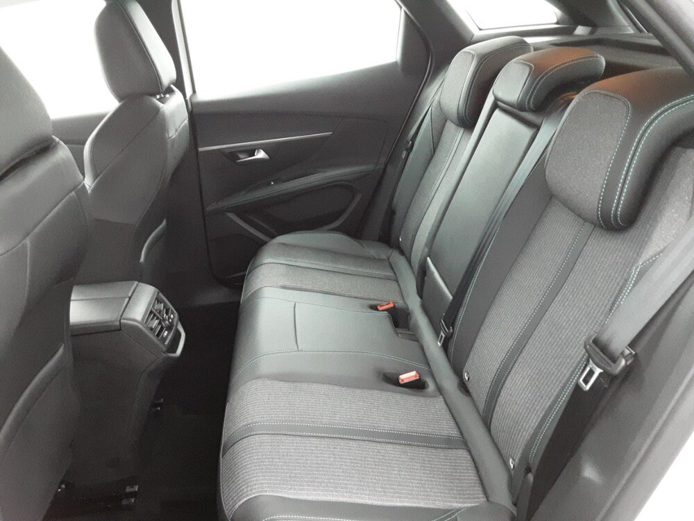 Occasion PEUGEOT 3008 3008 Hybrid 225 e-EAT8 - Active Pack