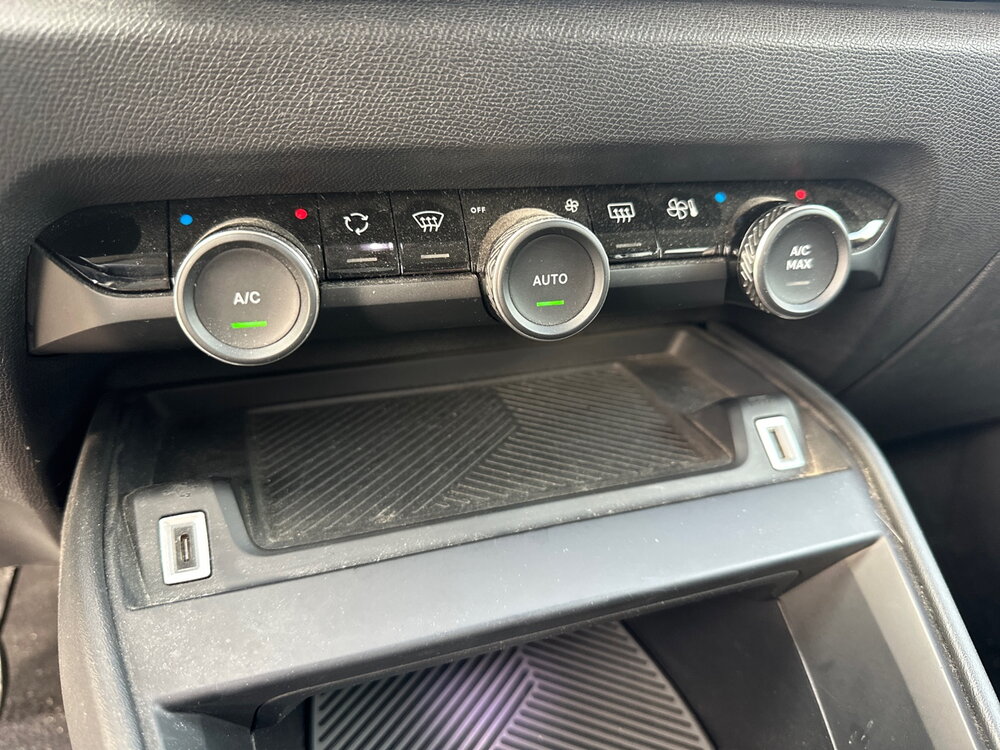 Occasion CITROEN C4 C4 PureTech 130 S&S EAT8 - Shine