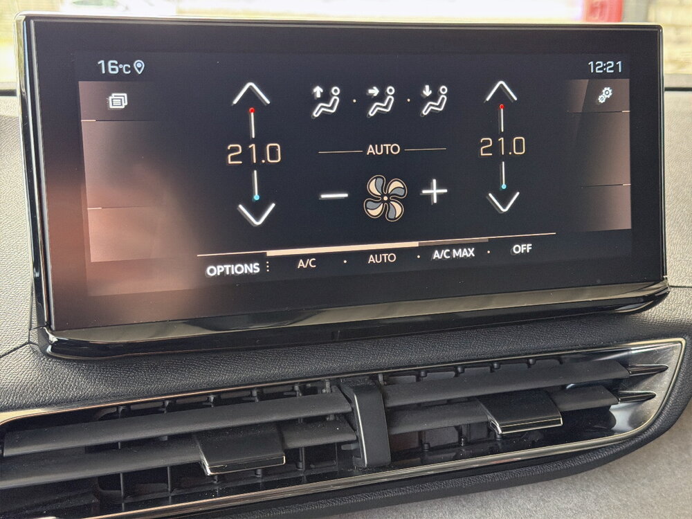 Occasion PEUGEOT 3008 3008 PureTech 130ch S&S EAT8 - GT