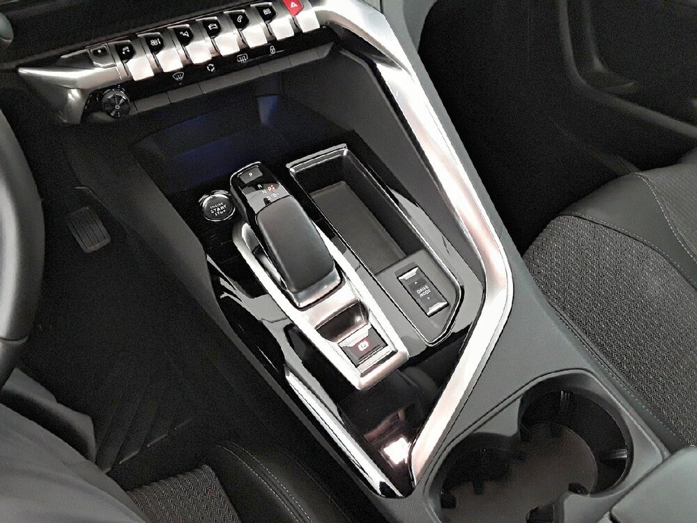 Occasion PEUGEOT 3008 3008 Hybrid 225 e-EAT8 - Active Pack