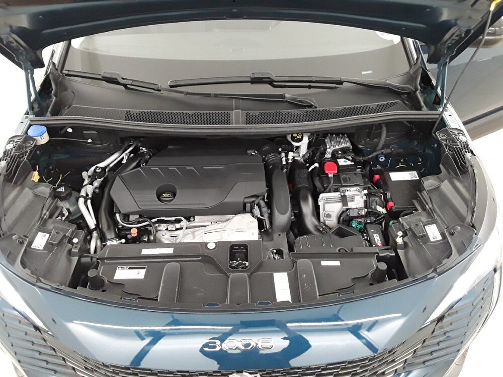 Occasion PEUGEOT 3008 3008 Hybrid 225 e-EAT8 - Active Pack