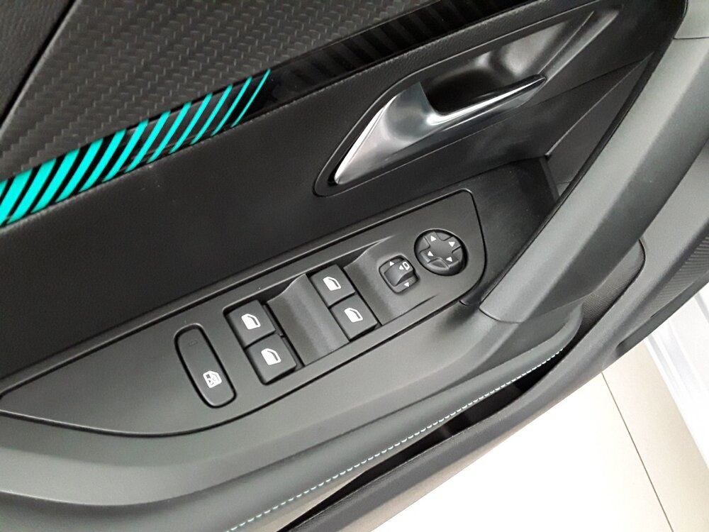 Occasion PEUGEOT 2008 2008 PureTech 130 S&S BVM6 - Allure Pack