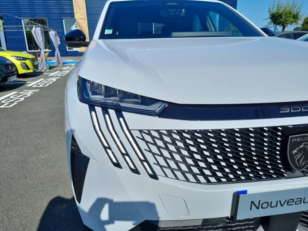 Occasion PEUGEOT 3008 3008 Hybrid 136 e-DCS6 - Allure