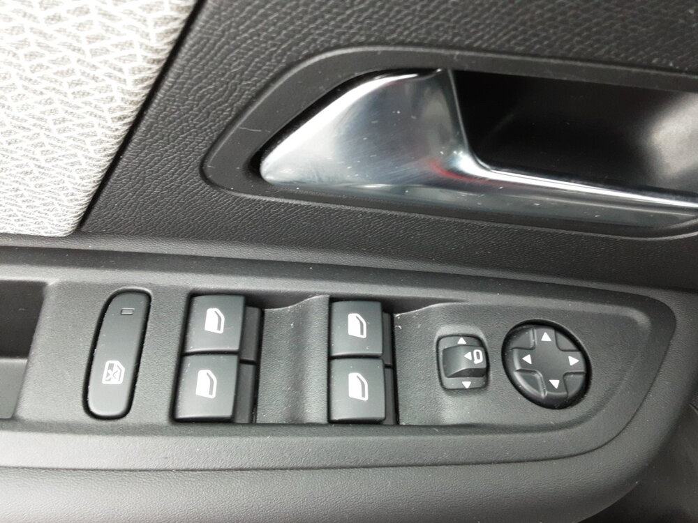 Occasion CITROEN C4 C4 PureTech 130 S&S BVM6 - Feel Pack