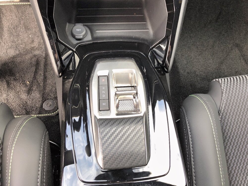 Occasion PEUGEOT 208 208 Hybrid 136 e-DCS6 - GT