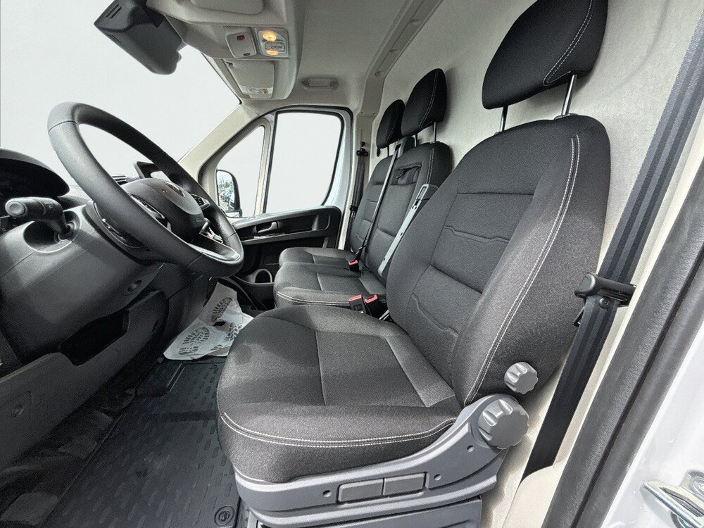 Occasion PEUGEOT Boxer BOXER FOURGON TOLE 3.3 T L2H2 BLUEHDI 140 S&S BVM6