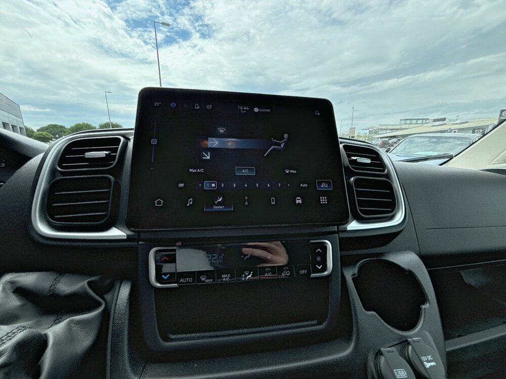 Occasion PEUGEOT Boxer BOXER FOURGON TOLE 3.3 T L2H2 BLUEHDI 140 S&S BVM6