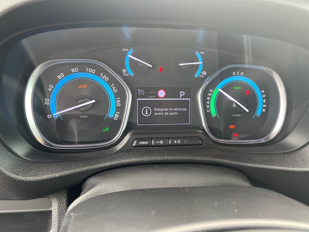 Occasion PEUGEOT Expert EXPERT FGN TOLE M ELECTRIQUE 75KWH 136CH