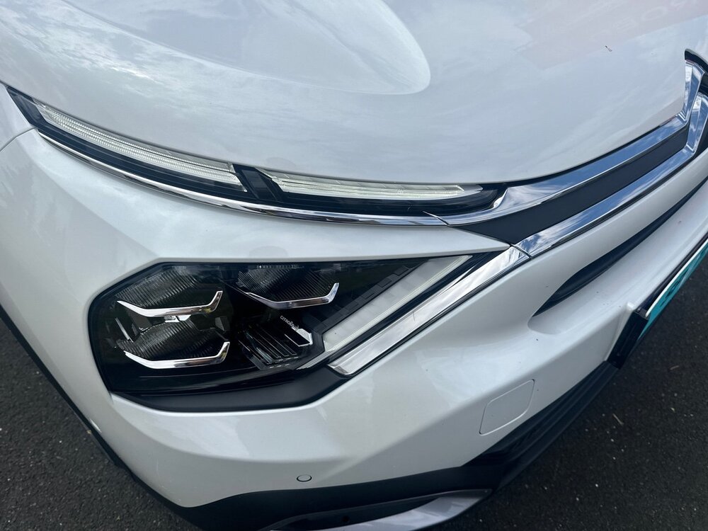 Occasion CITROEN C4 X e-C4 X 136 ch Automatique - Shine