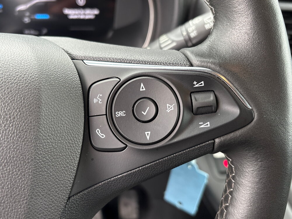 Occasion OPEL Combo Combo e-Life Taille M 136 ch & Batterie 50 kw/h - Elegance Pack