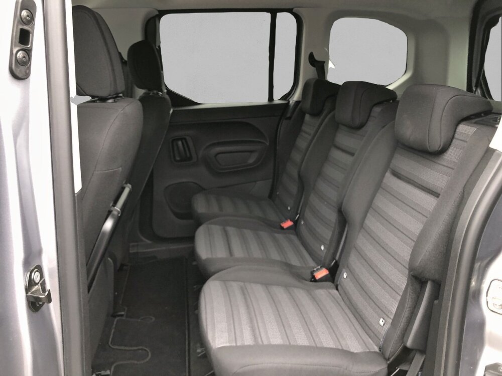 Occasion OPEL Combo Combo e-Life Taille M 136 ch & Batterie 50 kw/h - Elegance Pack