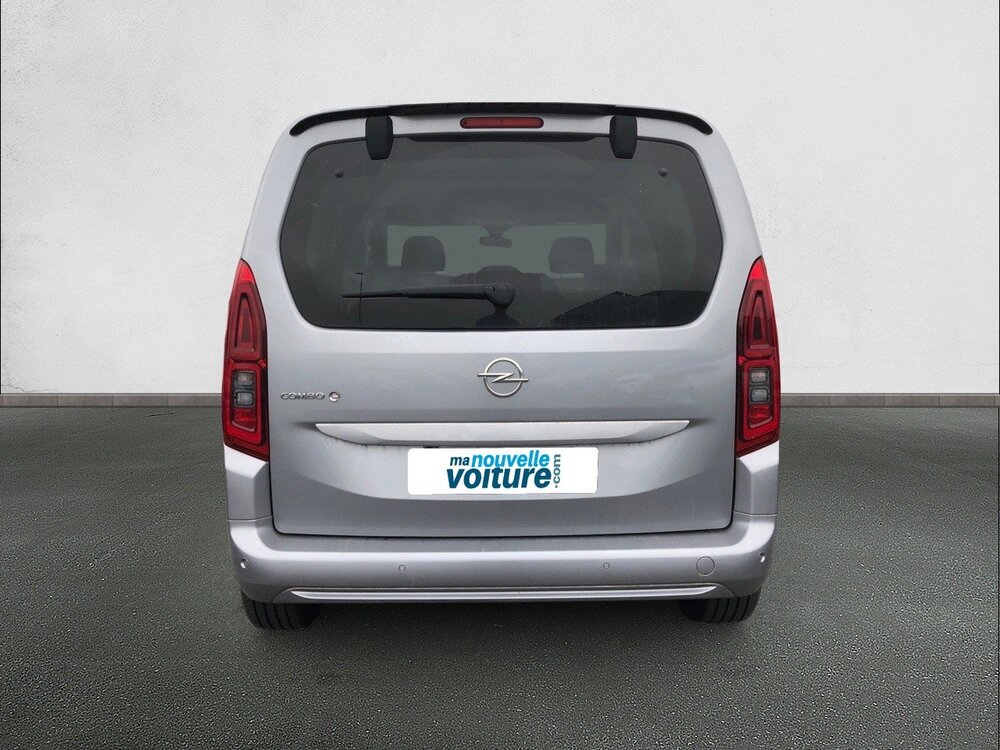 Occasion OPEL Combo Combo e-Life Taille M 136 ch & Batterie 50 kw/h - Elegance Pack