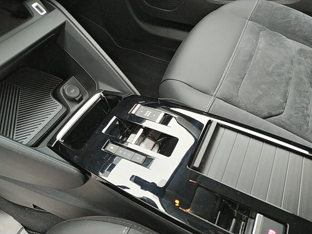 Occasion CITROEN C4 X e-C4 X 156 ch autonomie etendue Automatique - E-Series