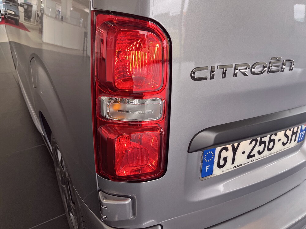 Occasion CITROEN Jumpy E-JUMPY FGN TAILLE M 100 KW (136 CH) BATTERIE 75 KWH