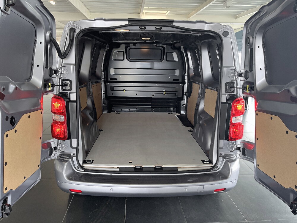 Occasion CITROEN Jumpy E-JUMPY FGN TAILLE M 100 KW (136 CH) BATTERIE 75 KWH