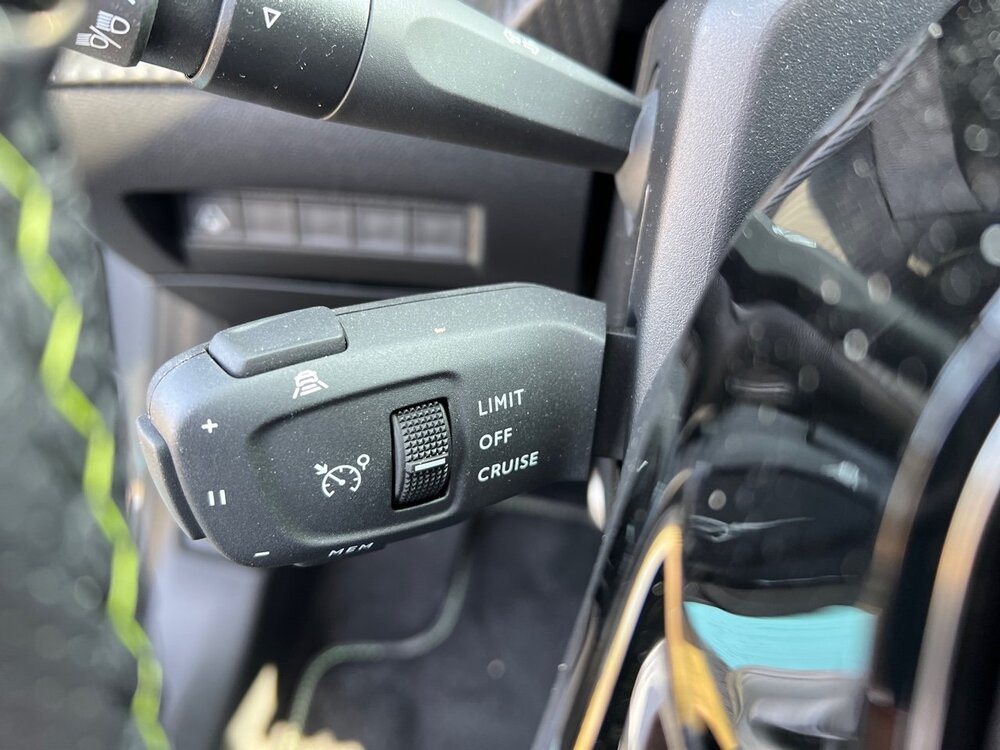 Occasion PEUGEOT 208 208 Electrique 51 kWh 156ch - GT