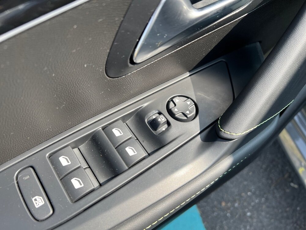 Occasion PEUGEOT 208 208 Electrique 51 kWh 156ch - GT