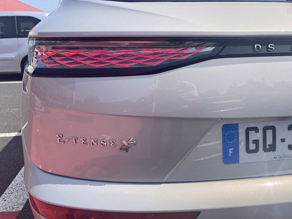 Occasion DS DS7 DS 7 Hybride Rechargeable E-Tense 300 EAT8 4x4 - Esprit de Voyage