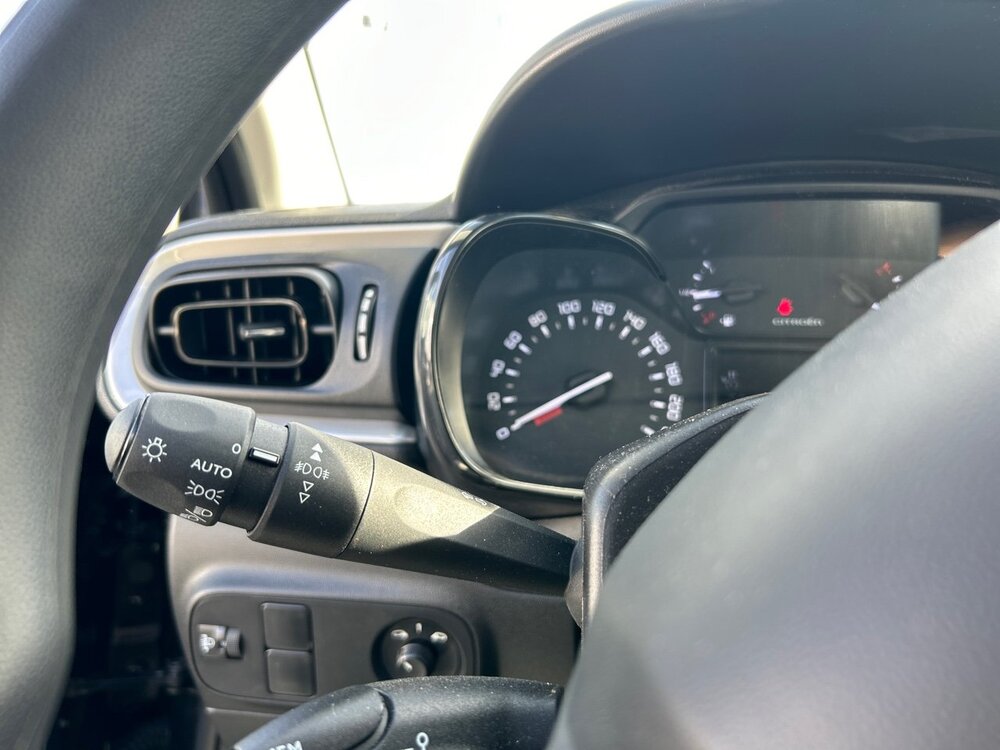 Occasion CITROEN C3 C3 PureTech 83 ch BVM5 - Plus