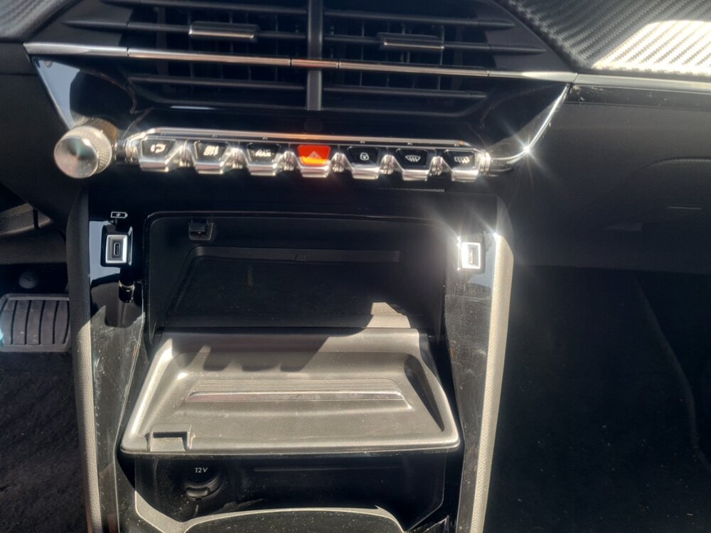 Occasion PEUGEOT 208 208 PureTech 100 S&S EAT8 - Allure