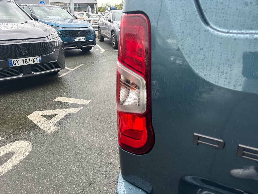 Occasion PEUGEOT Partner E-PARTNER FOURGON M 800 KG 136 CH BATTERIE 51 KWH