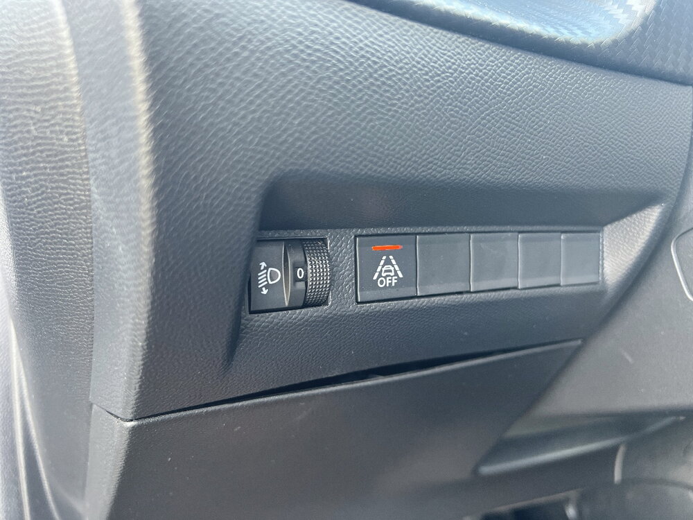 Occasion PEUGEOT 208 208 ELECTRIQUE 50 KWH 136 - ACTIVE BUSINESS R