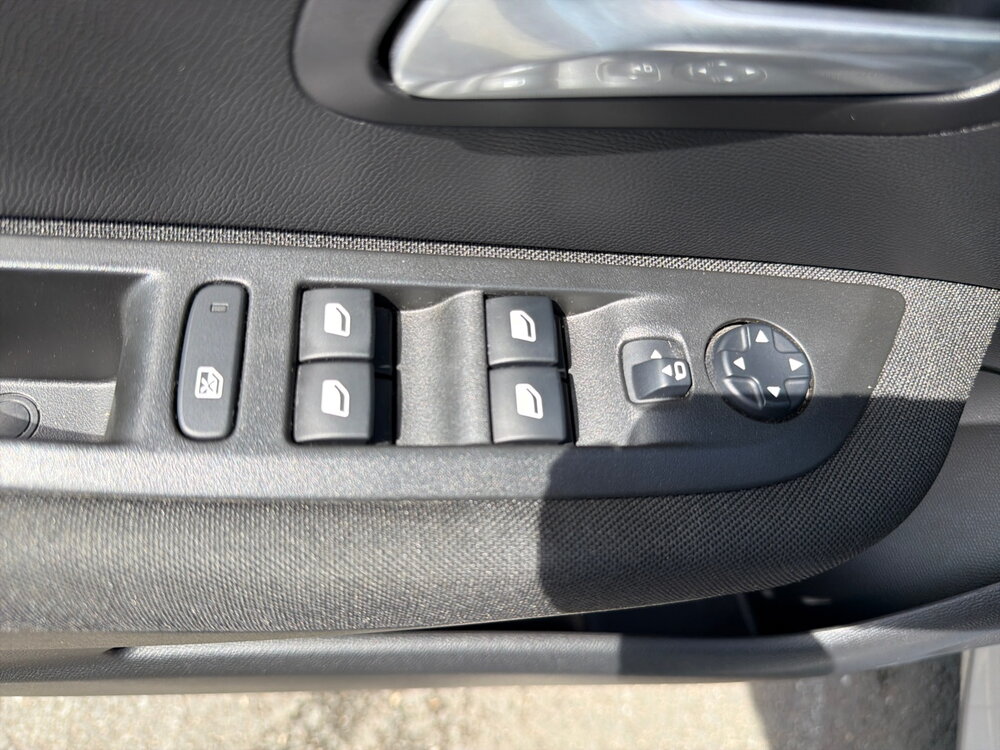 Occasion PEUGEOT 208 208 ELECTRIQUE 50 KWH 136 - ACTIVE BUSINESS R