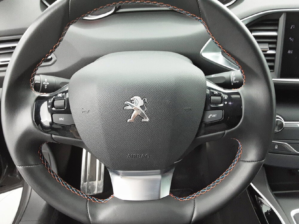 Occasion PEUGEOT 308 308 PureTech 110ch S&S BVM6 - Tech Edition