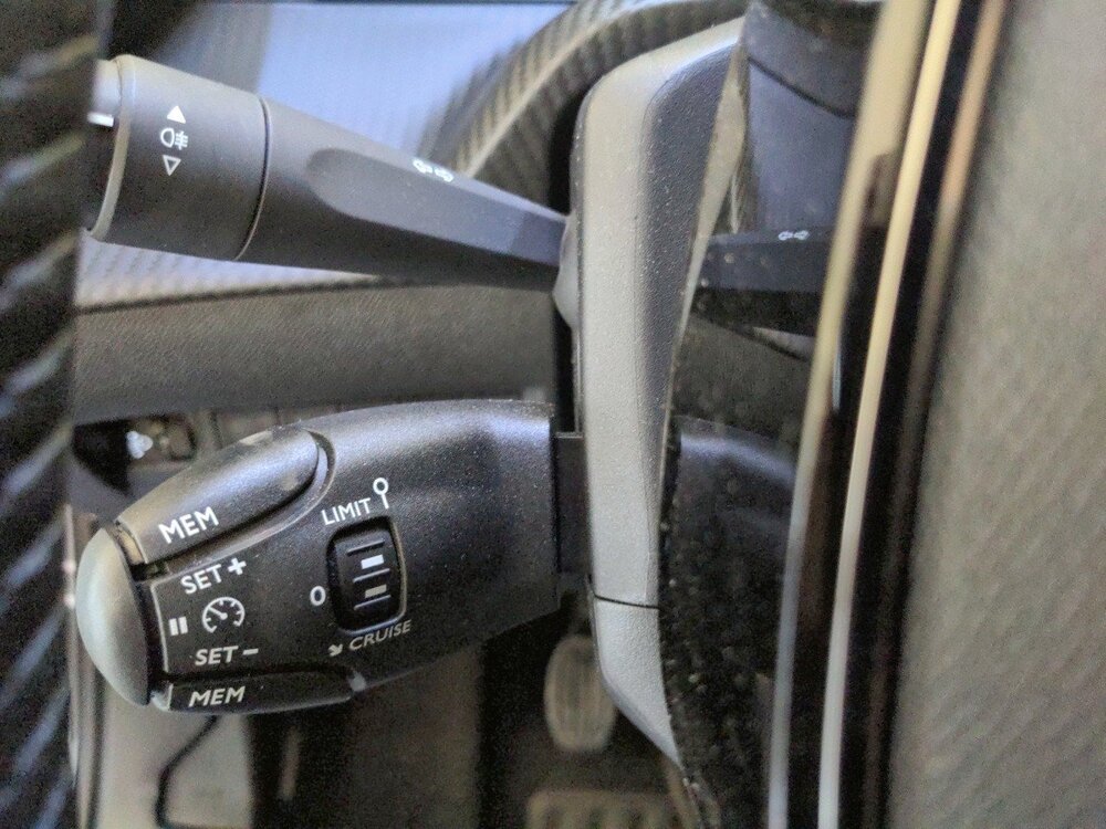 Occasion PEUGEOT 2008 2008 PureTech 100 S&S BVM6