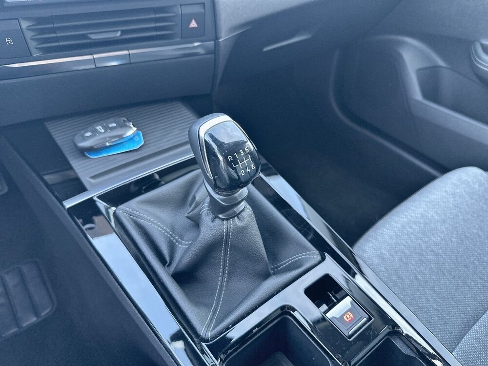 Occasion OPEL Astra Astra 1.2 Turbo 130 ch BVM6 - Elegance