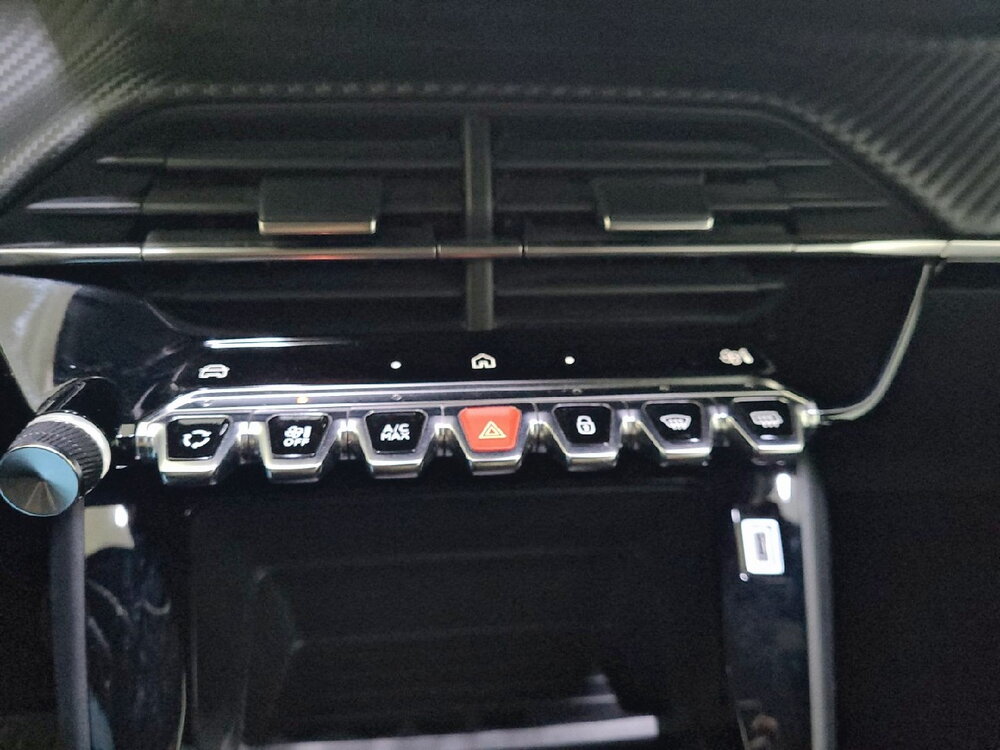 Occasion PEUGEOT 2008 2008 PureTech 100 S&S BVM6 - Active
