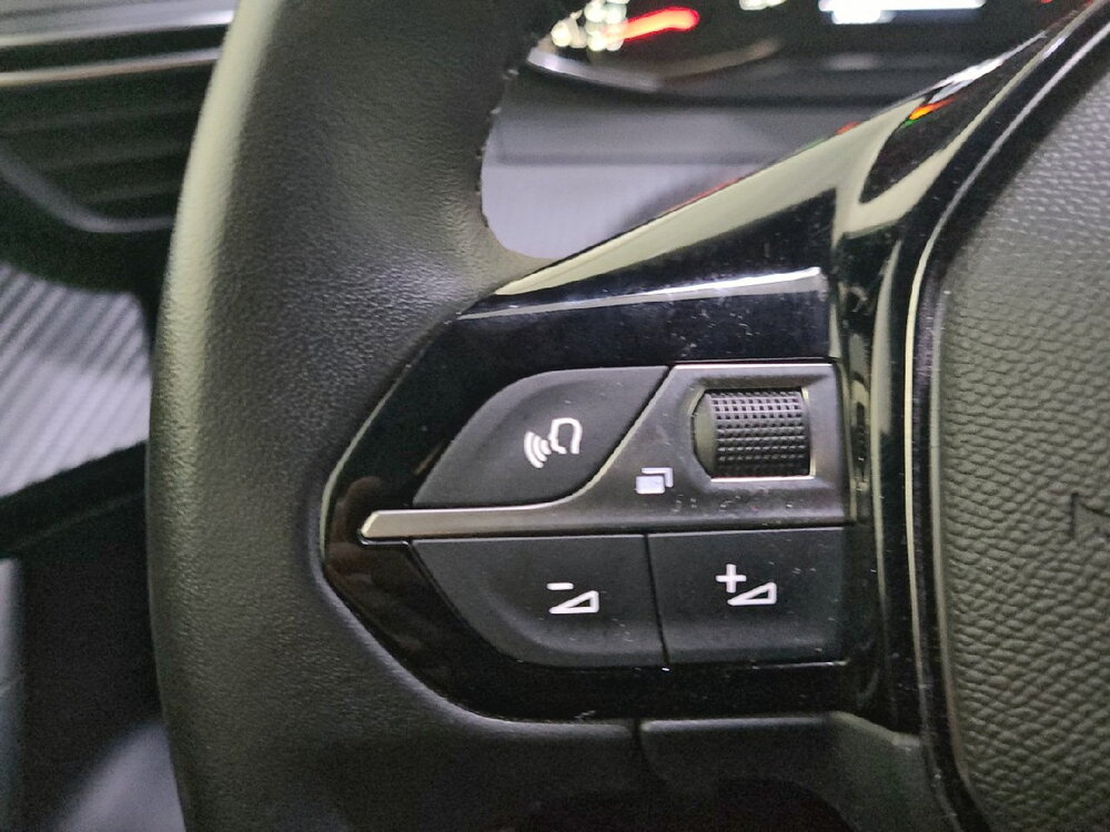 Occasion PEUGEOT 2008 2008 PureTech 100 S&S BVM6 - Active