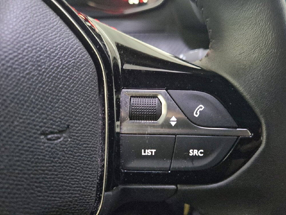 Occasion PEUGEOT 2008 2008 PureTech 100 S&S BVM6 - Active