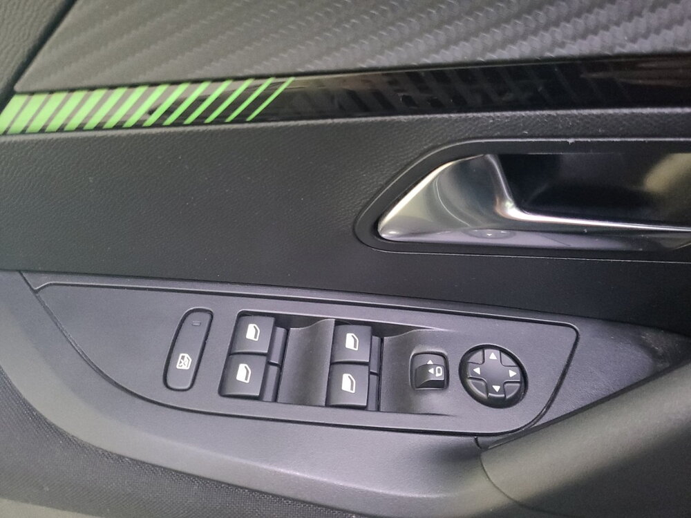 Occasion PEUGEOT 2008 2008 PureTech 100 S&S BVM6 - Active