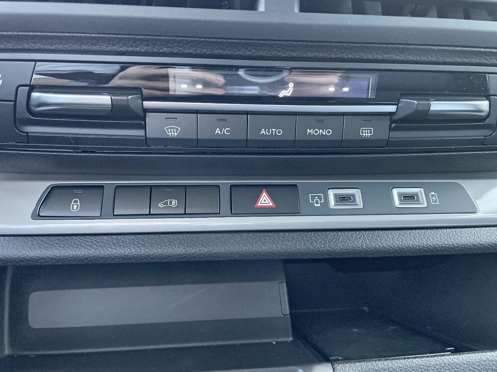 Occasion CITROEN Jumpy E-JUMPY FGN TAILLE M 100 KW (136 CH) BATTERIE 75 KWH