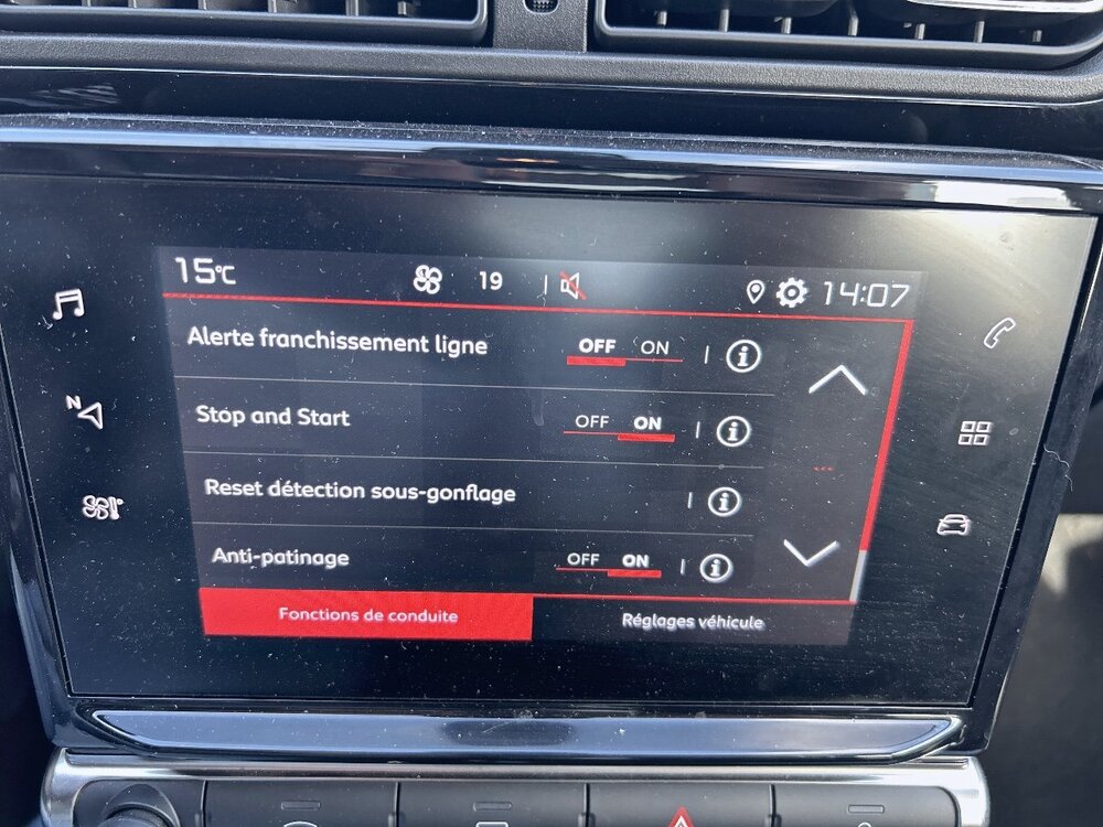 Occasion CITROEN C3 C3 PureTech 83 S&S BVM5 - Shine