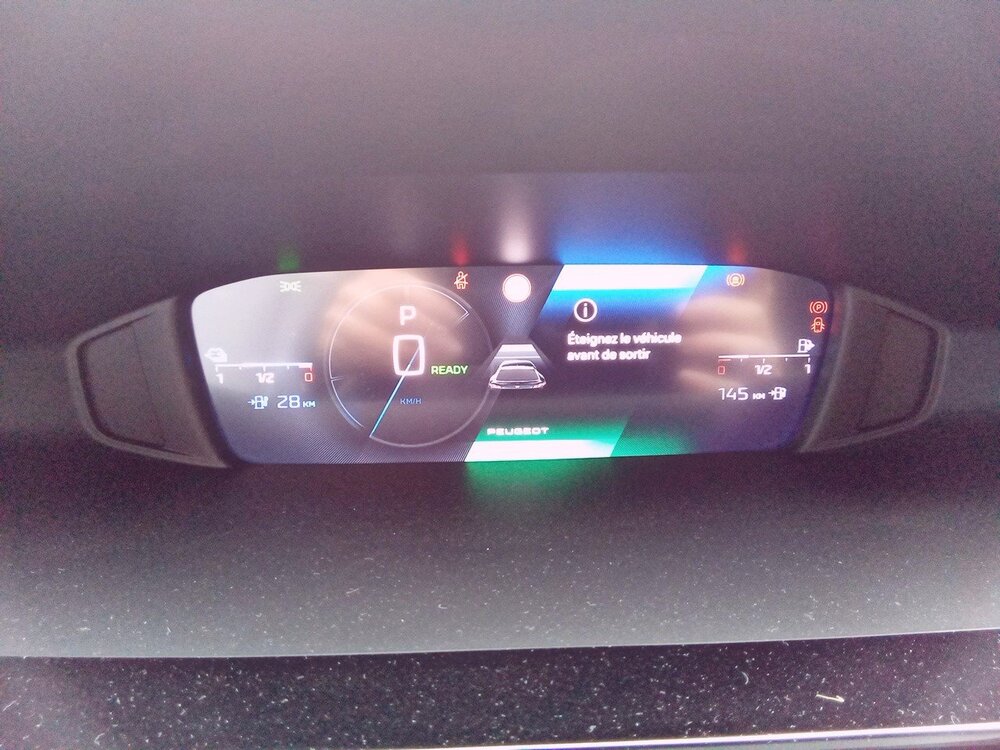 Occasion PEUGEOT 408 408 PHEV 225 e-EAT8 - Allure Pack