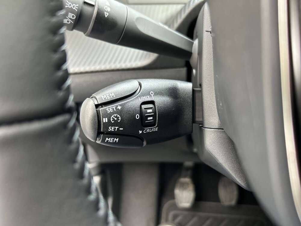 Occasion PEUGEOT 2008 2008 PureTech 100 S&S BVM6 - Allure