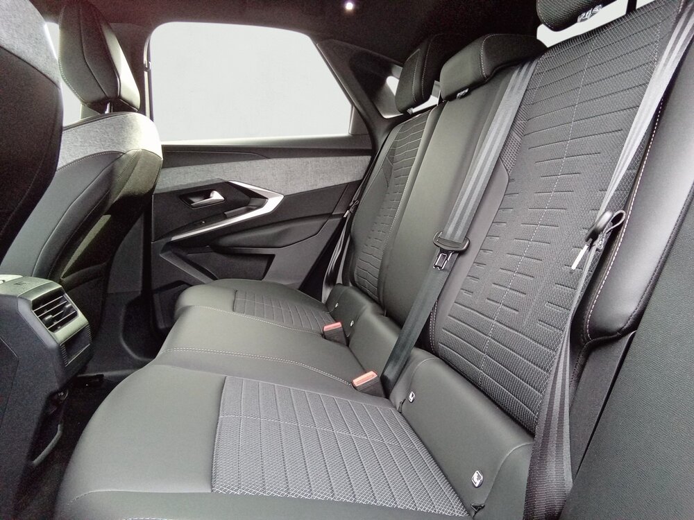 Occasion PEUGEOT 3008 3008 Electrique 73 kWh 210 ch - Allure